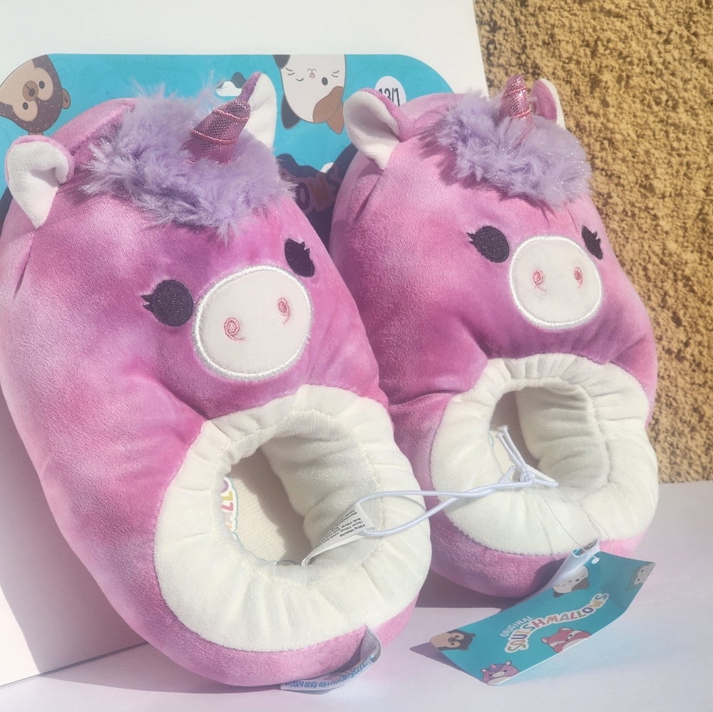 Squishmallows Lola the Unicorn Dual Sizes Girls' Slippers Little Girls Size 13/1 - Picture 5 of 5